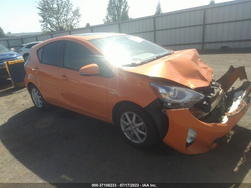 TOYOTA PRIUS C 2015 jtdkdtb32f1095556