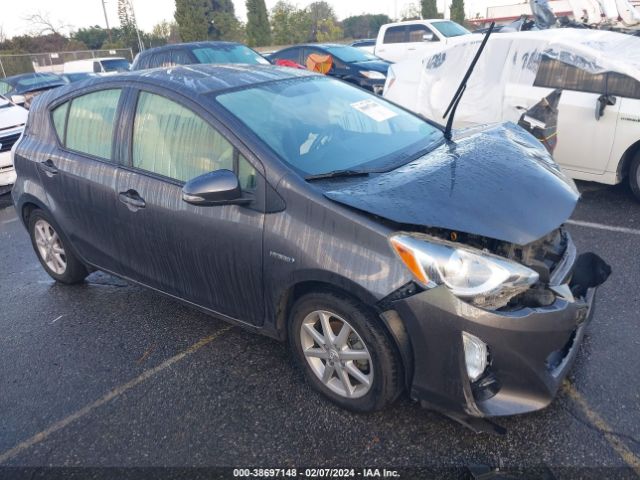 TOYOTA PRIUS C 2015 jtdkdtb32f1097145