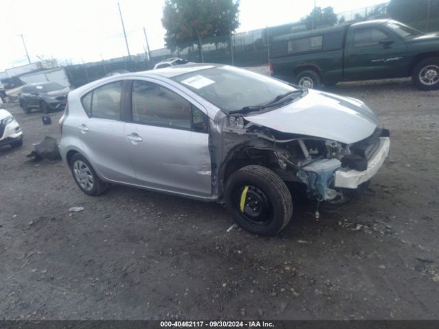 TOYOTA PRIUS C 2015 jtdkdtb32f1577721