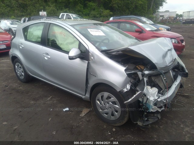 TOYOTA PRIUS C 2016 jtdkdtb32g1121624