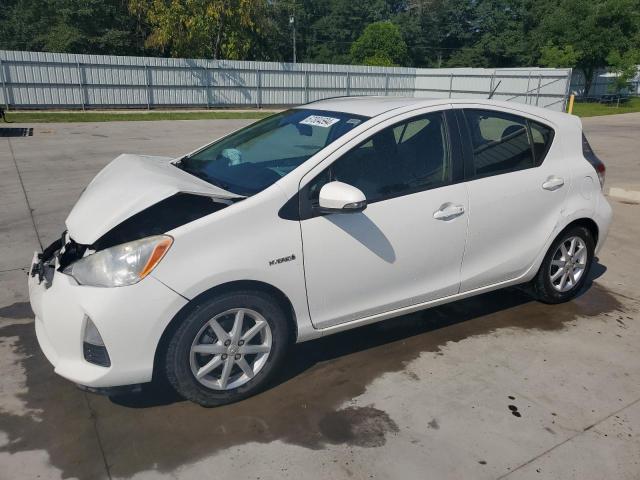 TOYOTA PRIUS C 2012 jtdkdtb33c1023731