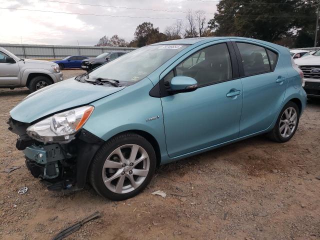 TOYOTA PRIUS C 2013 jtdkdtb33d1051644