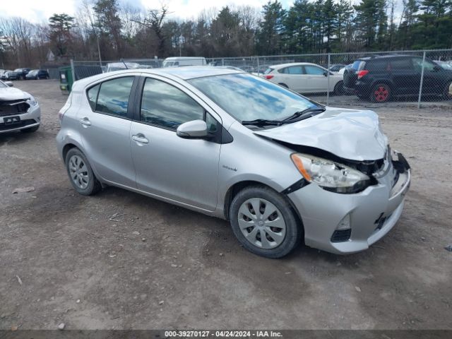 TOYOTA PRIUS C 2013 jtdkdtb33d1533871