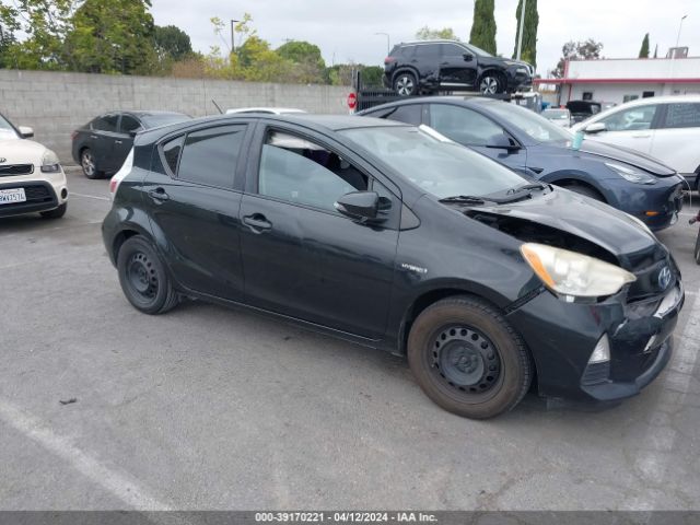 TOYOTA PRIUS C 2013 jtdkdtb33d1548323