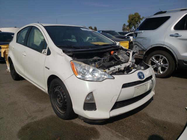 TOYOTA PRIUS C 2014 jtdkdtb33e1061446