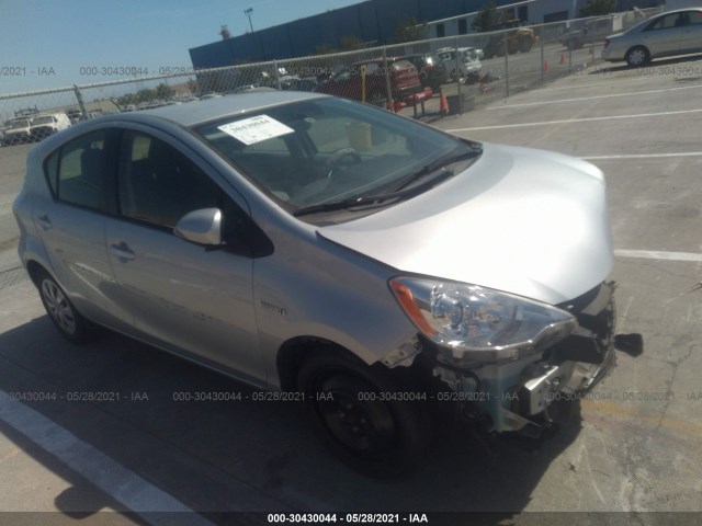 TOYOTA PRIUS C 2014 jtdkdtb33e1559940