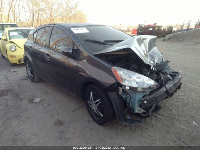 TOYOTA PRIUS C 2014 jtdkdtb33e1568153