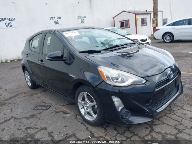 TOYOTA PRIUS C 2015 jtdkdtb33f1096084