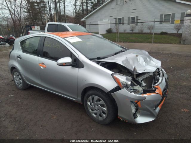 TOYOTA PRIUS C 2015 jtdkdtb33f1109822