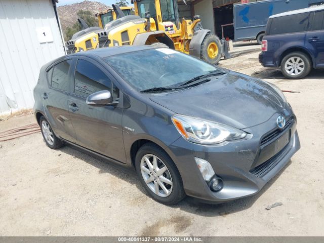 TOYOTA PRIUS C 2015 jtdkdtb33f1112705