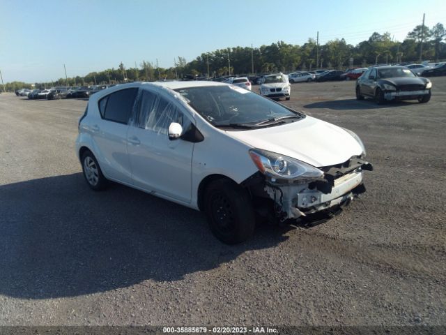 TOYOTA PRIUS C 2015 jtdkdtb33f1579168