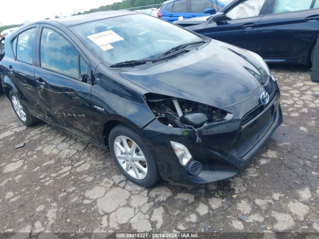 TOYOTA PRIUS C 2015 jtdkdtb33f1586220