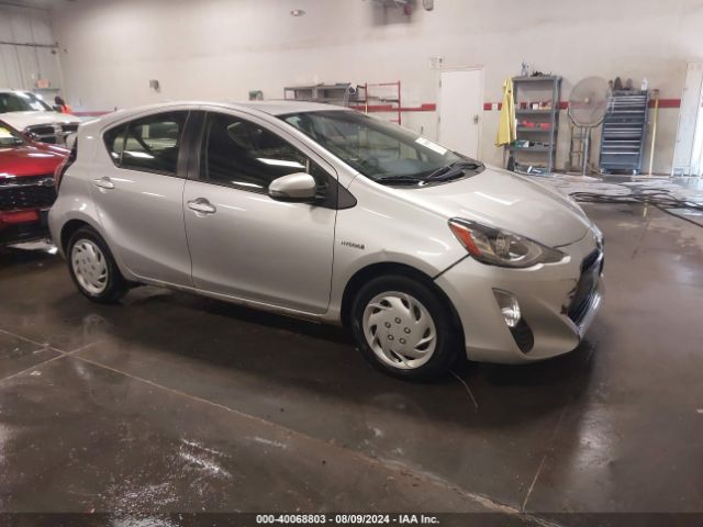 TOYOTA PRIUS C 2016 jtdkdtb33g1131529