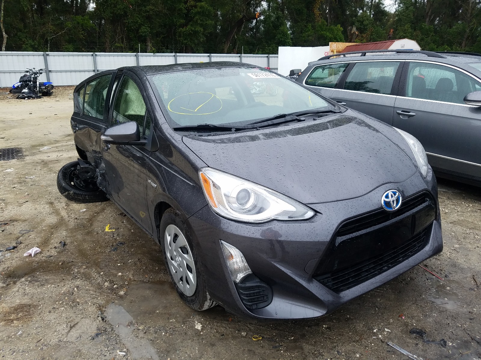 TOYOTA PRIUS C 2016 jtdkdtb33g1135970