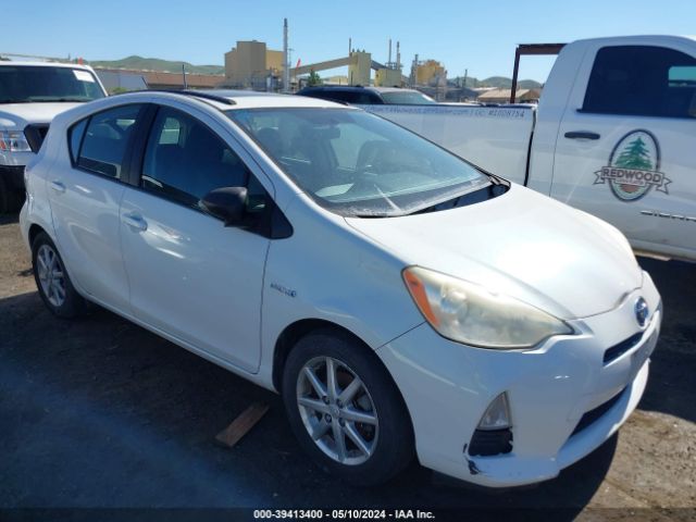 TOYOTA PRIUS C 2012 jtdkdtb34c1018117