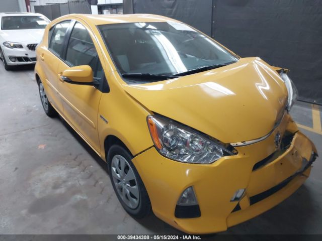 TOYOTA PRIUS C 2014 jtdkdtb34e1078112