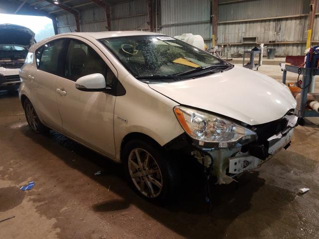 TOYOTA PRIUS C 2014 jtdkdtb34e1560689