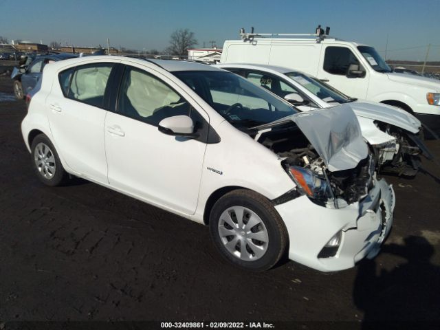 TOYOTA PRIUS C 2014 jtdkdtb34e1574477