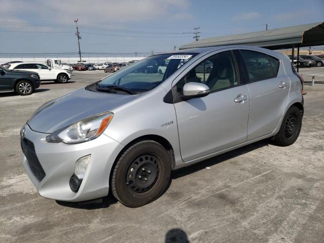 TOYOTA PRIUS C 2015 jtdkdtb34f1100000