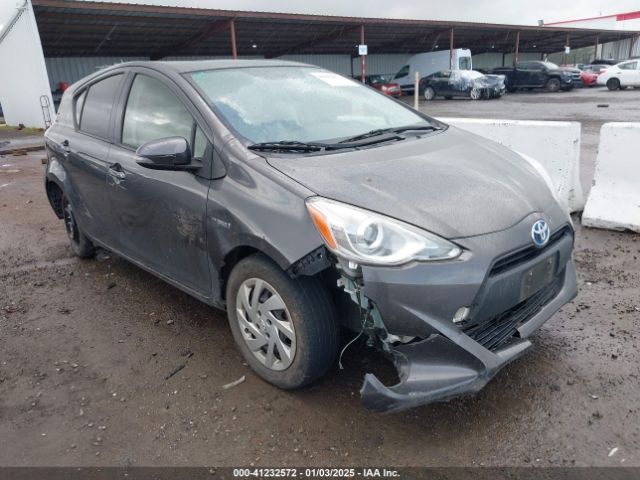 TOYOTA PRIUS C 2015 jtdkdtb34f1581494