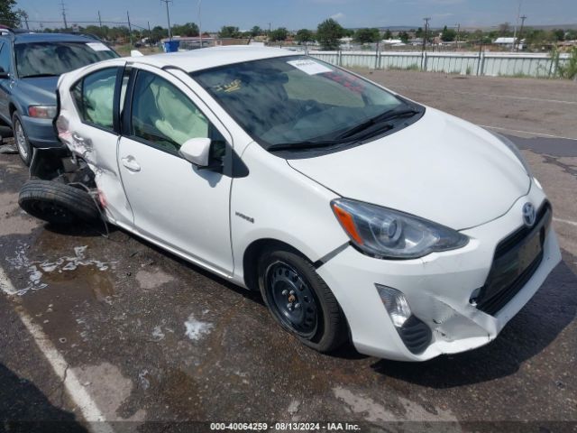 TOYOTA PRIUS C 2016 jtdkdtb34g1123097