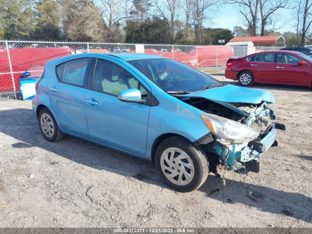 TOYOTA PRIUS C 2016 jtdkdtb34g1124587