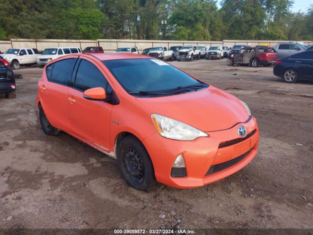 TOYOTA PRIUS C 2012 jtdkdtb35c1001374