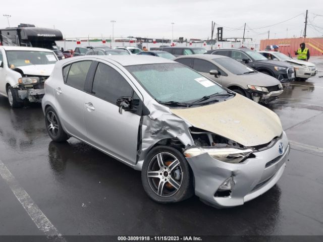 TOYOTA PRIUS C 2012 jtdkdtb35c1518853