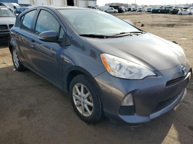 TOYOTA PRIUS C 2013 jtdkdtb35d1043013