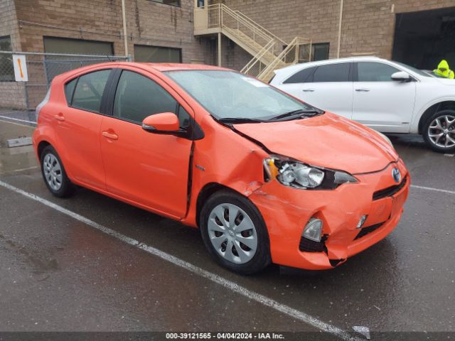 TOYOTA PRIUS C 2013 jtdkdtb35d1047787