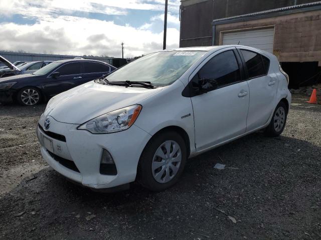 TOYOTA PRIUS C 2013 jtdkdtb35d1049359