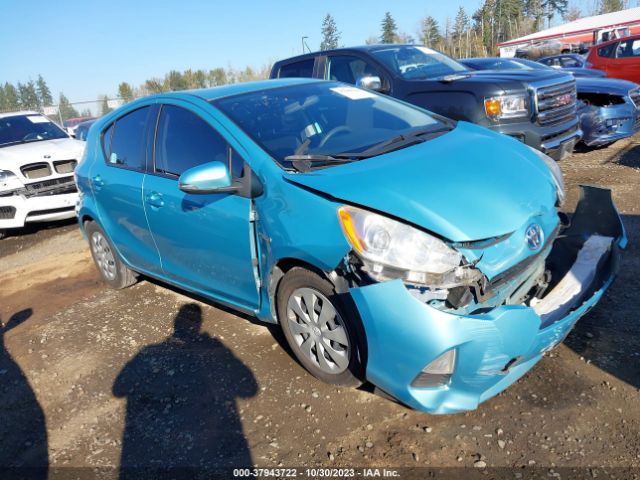 TOYOTA PRIUS C 2013 jtdkdtb35d1055744