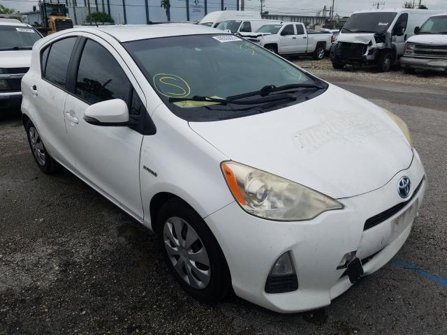 TOYOTA PRIUS C 2013 jtdkdtb35d1537355