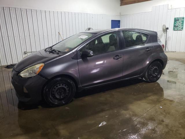 TOYOTA PRIUS C 2013 jtdkdtb35d1541342