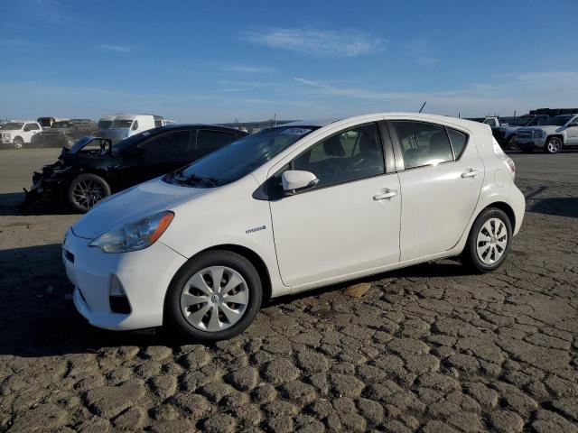 TOYOTA PRIUS C 2013 jtdkdtb35d1541521