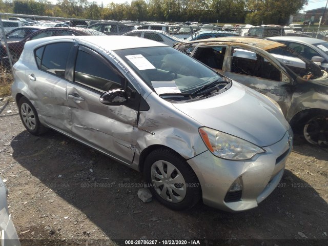 TOYOTA PRIUS C 2013 jtdkdtb35d1546444