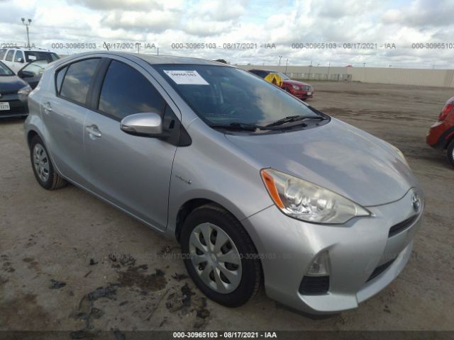 TOYOTA PRIUS C 2013 jtdkdtb35d1555838