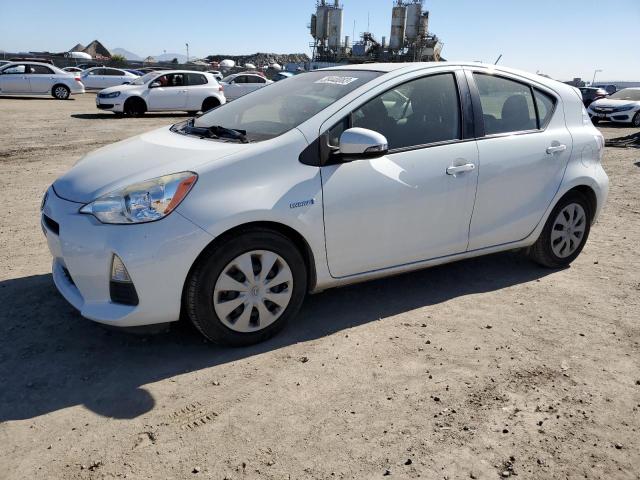 TOYOTA PRIUS C 2014 jtdkdtb35e1069175