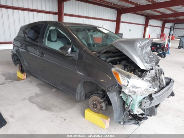 TOYOTA PRIUS C 2015 jtdkdtb35f1106906