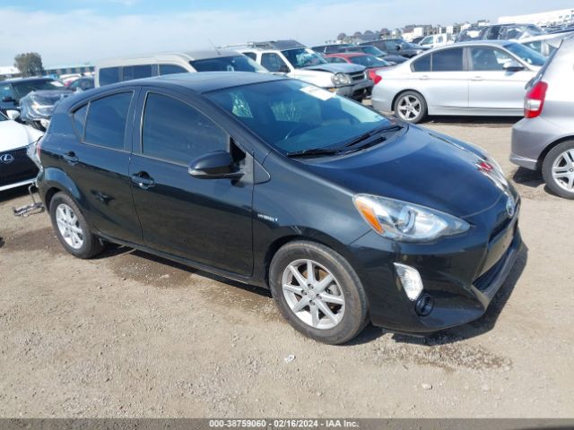 TOYOTA PRIUS C 2015 jtdkdtb35f1107330