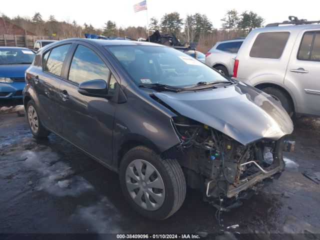 TOYOTA PRIUS C 2013 jtdkdtb36d1051153