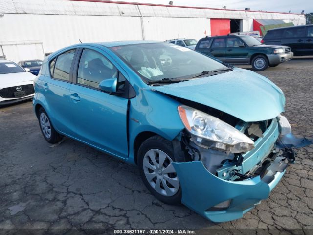 TOYOTA PRIUS C 2013 jtdkdtb36d1058085