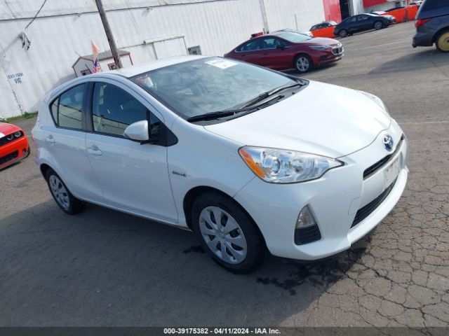 TOYOTA PRIUS C 2014 jtdkdtb36e1063451