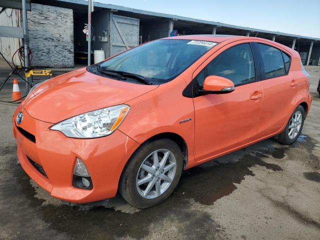 TOYOTA PRIUS C 2014 jtdkdtb36e1064681