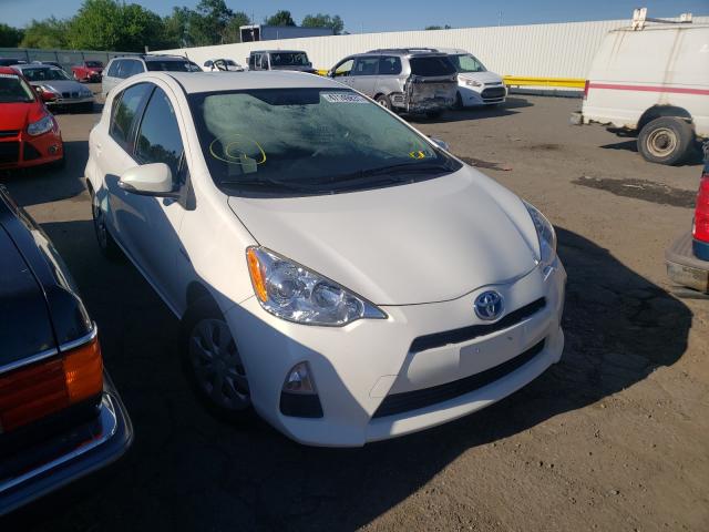 TOYOTA PRIUS C 2014 jtdkdtb36e1078693