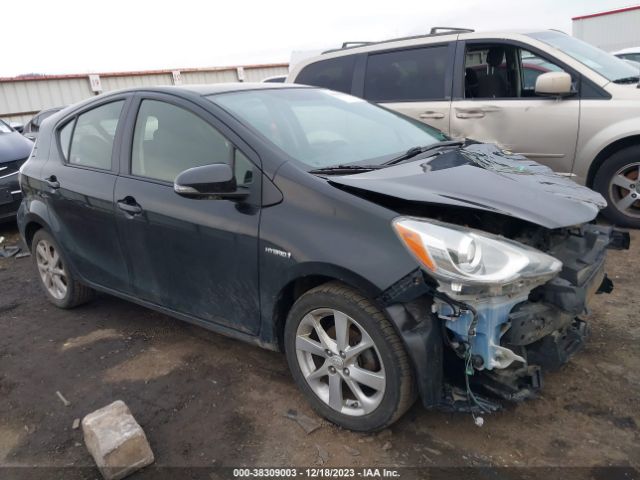 TOYOTA PRIUS C 2015 jtdkdtb36f1586812