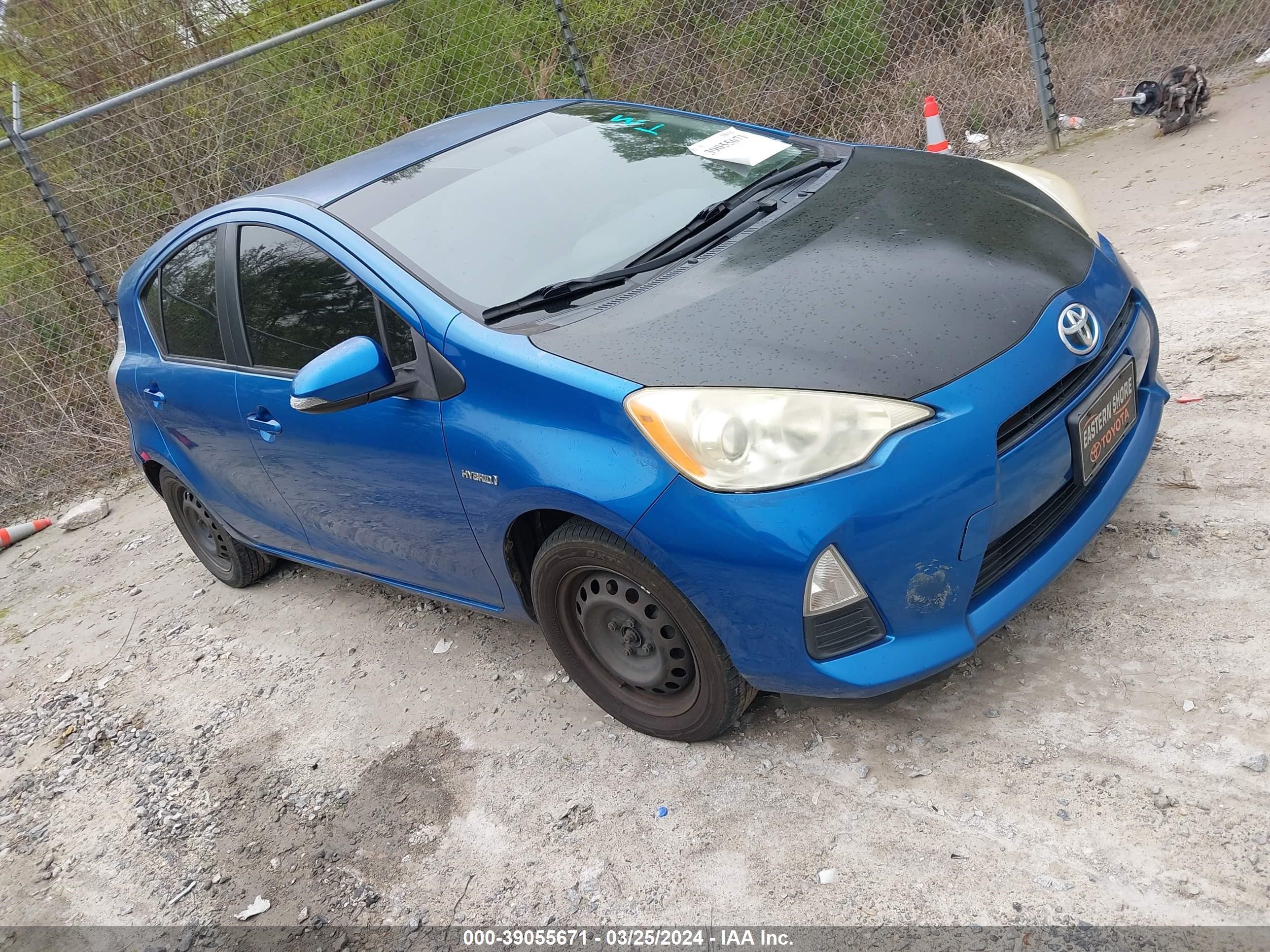 TOYOTA PRIUS C 2012 jtdkdtb37c1503755