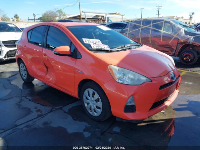 TOYOTA PRIUS C 2013 jtdkdtb37d1032028