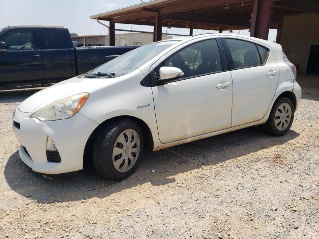 TOYOTA PRIUS C 2013 jtdkdtb37d1050805