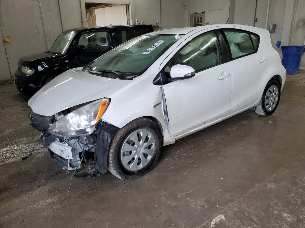 TOYOTA PRIUS 2013 jtdkdtb37d1553203